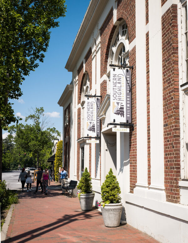 Biltmore Village Southern Highland Craft Guild