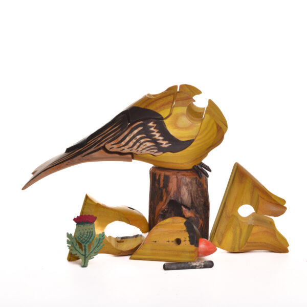 Goldfinch with Thistle Wooden Puzzle - Image 3