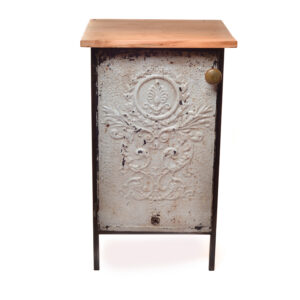 Porcelain Cabinet by guild member Alex Gray. An Organic Edge will be on display in the focus gallery upstairs at the Folk Art Center from July 19–October 5, 2025.