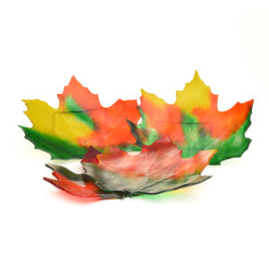 Great gift for a leaf lover! This glass Maple leaf dish is just the right touch for a mountain home. Artist Jim Burchett’s kiln-formed maple leaf brings the outside to the inside!