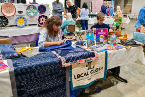 Local Cloth<br>
Asheville, NC<br>
Education Center Guild Member<br>
localcloth.org