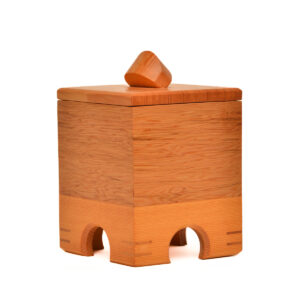 Box (D)